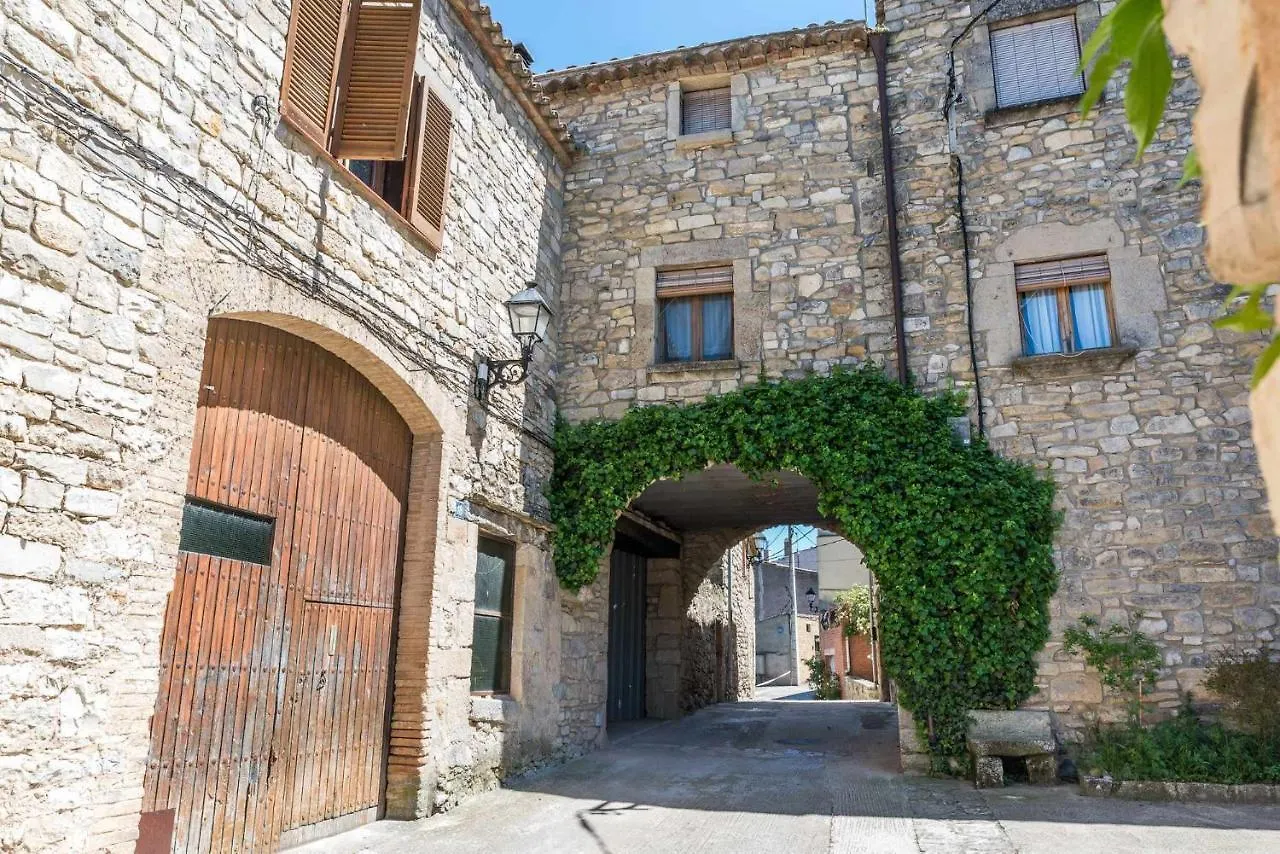Holiday home Casa Bellmon Vive El Astroturismo En Belltall Passanant i Belltall